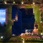 Vacation I Faldo, Golf Valley, Private Heated Pool, Bbq, 24h Security, World-class Dining, 10 Min From Puerto Banus Villa *