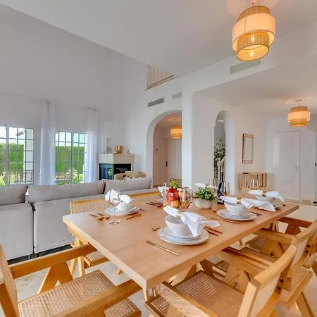 Βίλα Vacation I Faldo, Golf Valley, Private Pool, 24h Security, 10 Min From The Marina *