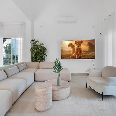 Vacation I Faldo, Golf Valley, Private Pool, 24h Security, 10 Min From The Marina Villa