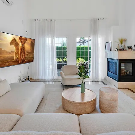 Villa Vacation I Faldo, Golf Valley, Private Pool, 24h Security, 10 Min From The Marina