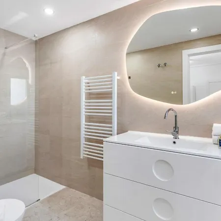 Vacation I Faldo, Golf Valley, Private Pool, 24h Security, 10 Min From The Marina Villa *