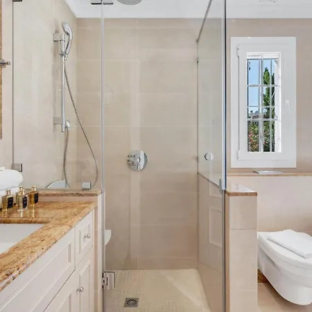 Vacation I Faldo, Golf Valley, Private Pool, 24h Security, 10 Min From The Marina Villa Marbella