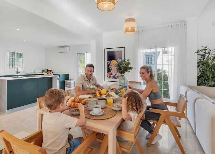 Vacation I Faldo, Golf Valley, Private Pool, 24h Security, 10 Min From The Marina מארבלה