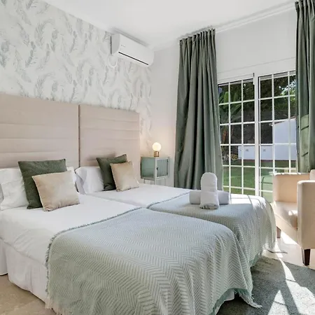 Villa Vacation I Faldo, Golf Valley, Private Heated Pool, Bbq, 24h Security, World-class Dining, 10 Min From Puerto Banus *